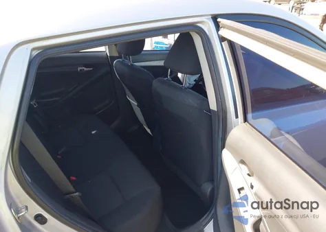 2009 Toyota Corolla Matrix z USA, uszkodzony, nr VIN 2T1KU40E29C165955